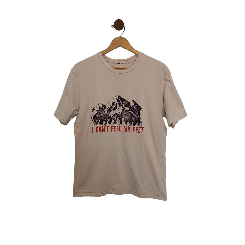 'I Can't Feel My Feet' Unisex T-shirt Size Medium? Light Pink/Tan Soft Comfy